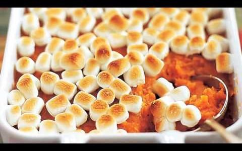 MARSHMALLOWS SWEET POTATO CASSEROLE